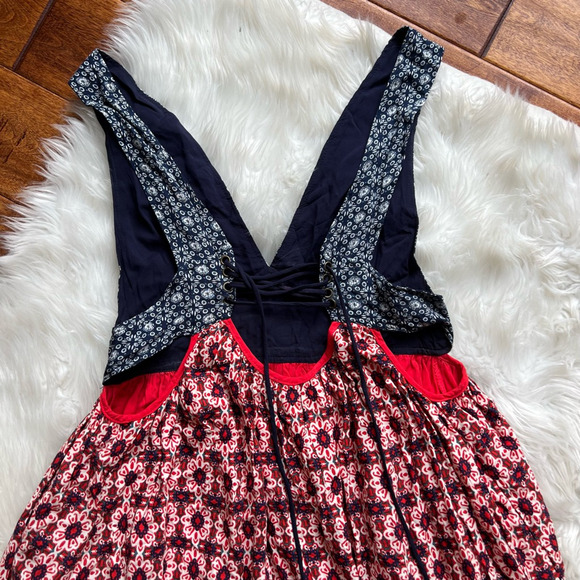 Lulus Womens Sundress Red Floral Lined Mini V Neck Sleeveless Cut Out Boho XS - Picture 4 of 6